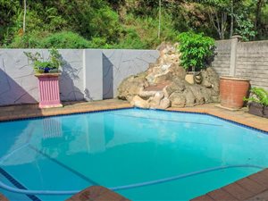 3 Bed Simplex in The Wolds