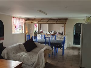10 Bed House in Richmond Estate
