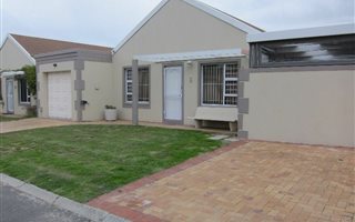 3 Bedroom Townhouse in Sonstraal Heights