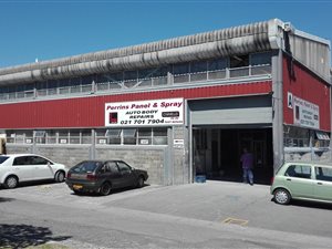 475 m² Industrial space in Retreat