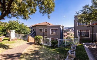 2 Bedroom Apartment in Winchester Hills