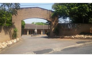 1 Bedroom Apartment in Freeland Park