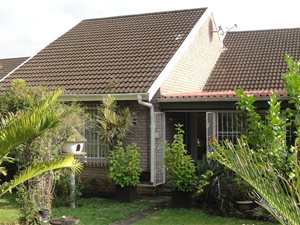 3 Bed Townhouse in Hayfields