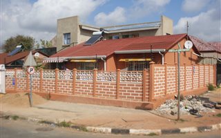 10 Bedroom House in Johannesburg Central and CBD