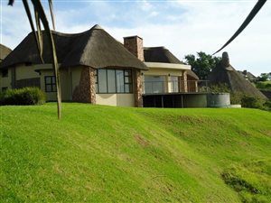 3 Bed House in Phezulu