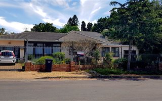 280 m² Commercial space in Durbanville Central