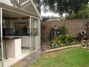 3 Bed House in Brackendowns