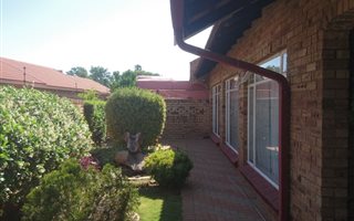 3 Bedroom Townhouse in Neserhof