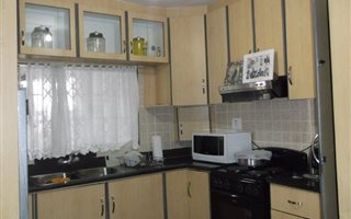 3 Bedroom House in Montford