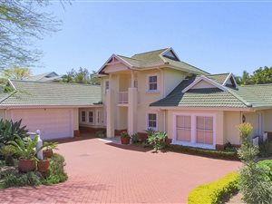 5 Bedroom House in Mt Edgecombe Estate 1 & 2