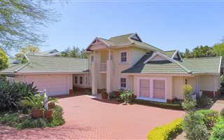 5 Bedroom House in Mt Edgecombe Estate 1 & 2