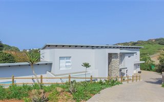 5 Bedroom House in Simbithi Estate