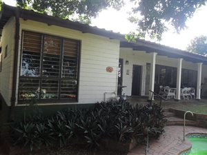 3 Bed House in Palm Beach