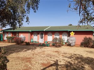 3 Bed House in Oberholzer