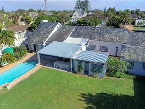 4 Bed House in Summerstrand