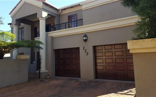 3 Bedroom House in Bougainvillea Estate