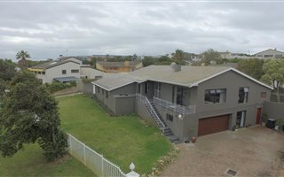 4.5 Bedroom House in Milnerton Central