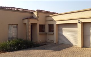 3 Bedroom Townhouse in Heatherdale