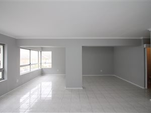 2 Bed Apartment in Sea Point