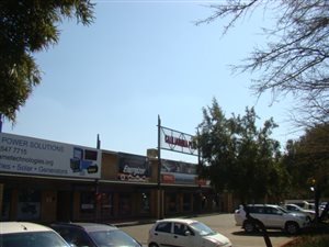 Retail space in Montana Park