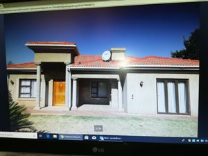 3 Bed House in Vanderbijlpark CW1