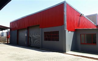 3500 m² Industrial space in Spartan