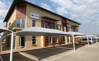 120 m² Office Space in Melodie