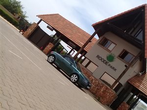 3 Bed Apartment in Roodeplaat