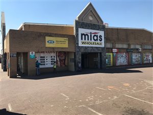 3000 m² Commercial space in Middelburg Central