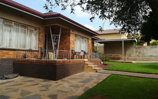 5 Bedroom House in Dawnview