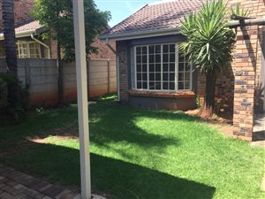 3 Bed Duplex in Strubens Valley