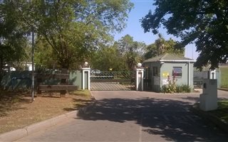 1 Bedroom Apartment in Lakefield