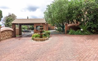 3 Bedroom House in Edenglen