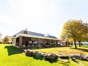 24 ha Farm in Nottingham Road