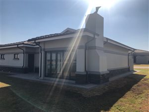 1 Bed Townhouse in Eastland Mature Lifestyle Estate