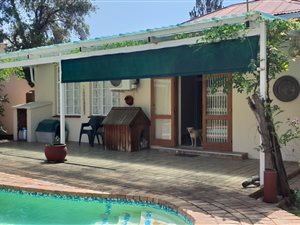 4 Bed House in Klisserville