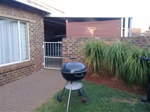 3 Bedroom Cluster in Noordheuwel