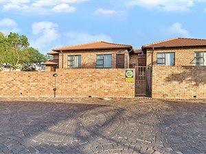 3 Bed Townhouse in Bellairspark