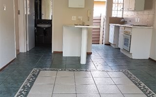 2 Bedroom Simplex in Birchleigh
