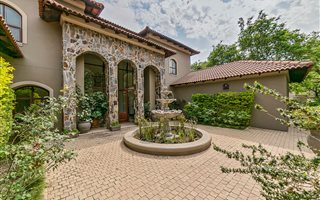 5 Bedroom House in Dainfern Valley