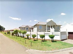 2 Bed Townhouse in Pomona