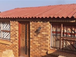 2 Bed House in Emdeni