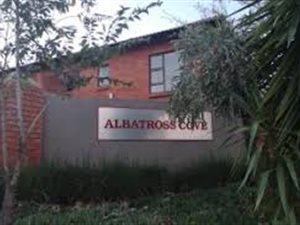 2 Bed Townhouse in Albertsdal