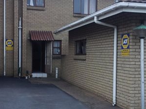 3 Bed Duplex in Meerensee