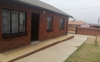 3 Bedroom House in Soshanguve