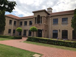 310 m² Office Space in Bryanston