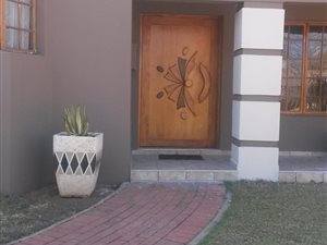 4 Bed House in Farrarmere