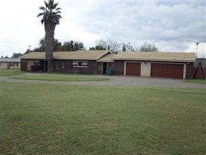 5.5 ha Farm in Homelands