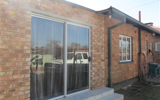 4 Bedroom House in Vanderbijlpark CW6