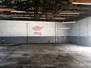 299 m² Industrial space in Benrose